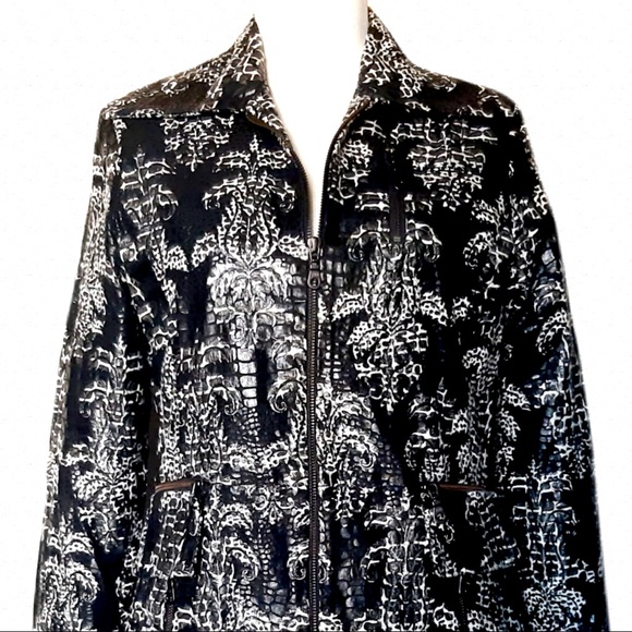 SALE‼️Sz 10 ANDIAMO BROCADE SNAKE FABRIC BLACK & WHITE COAT. Australian Brand - Picture 5 of 7